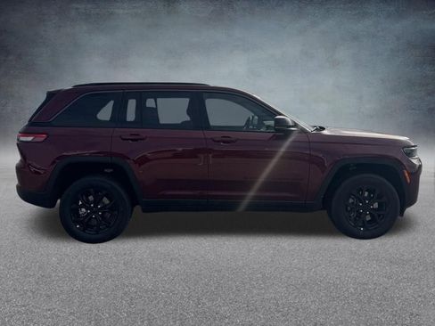 New 2026 Jeep Grand Cherokee Altitude AWD/4WD image 4