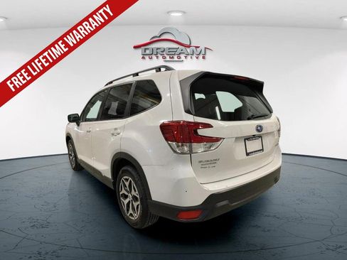 Used 2023 Subaru Forester Premium AWD/4WD image 4