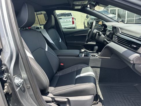 Used 2026 Toyota Camry SE w/ Multimedia Upgrade Package FWD image 22