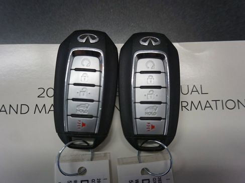 Used 2023 INFINITI QX60 Luxe w/ Performance Audio Package image 21