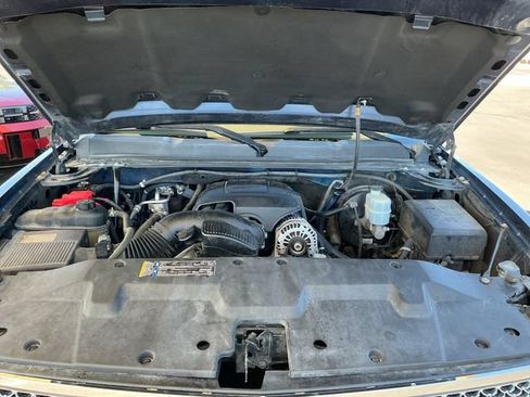 Used 2010 Chevrolet Silverado 1500 LT w/ Power Pack Plus AWD/4WD image 23