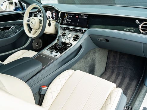 Certified 2023 Bentley Continental GT Mulliner AWD/4WD image 2