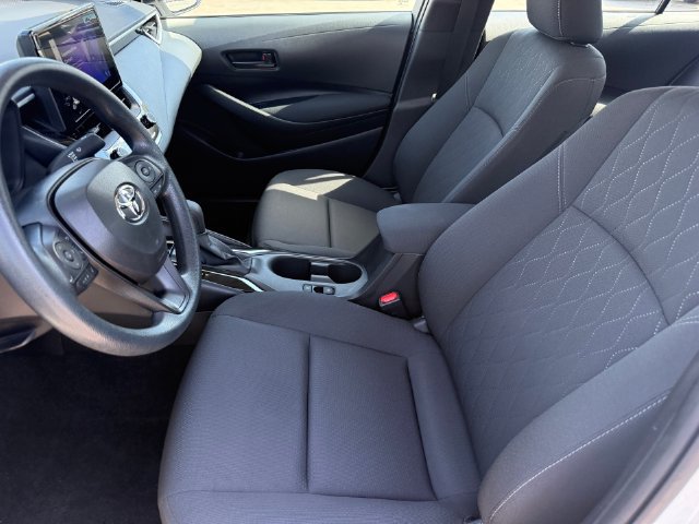 Used 2026 Toyota Corolla LE FWD image 7