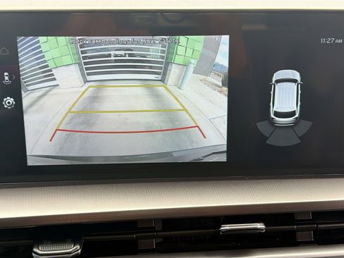 Used 2025 Kia Telluride S image 23