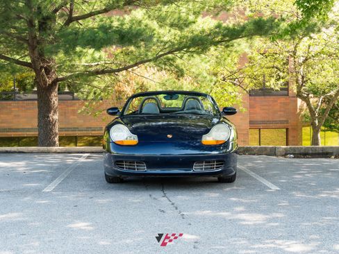 Used 1998 Porsche Boxster RWD image 3