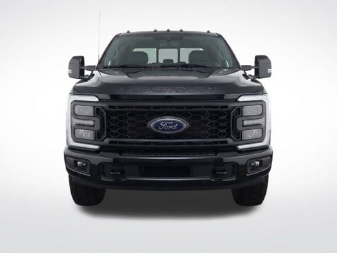 Used 2023 Ford F250 Lariat w/ Tremor Off-Road Package AWD/4WD image 34