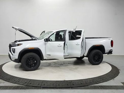 New 2026 GMC Canyon Elevation w/ Convenience Package AWD/4WD image 12