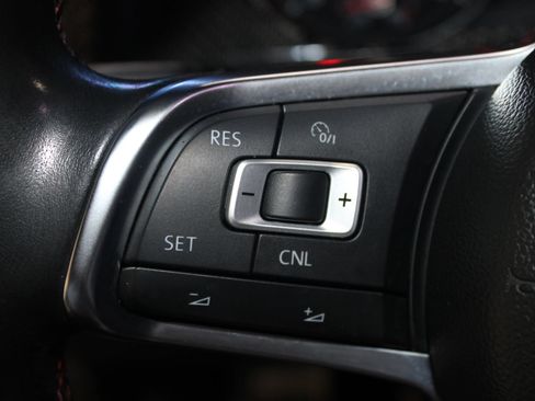 Used 2017 Volkswagen GTI S FWD image 14