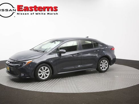 Used 2023 Toyota Corolla LE w/ Carpet Mat Package (TMS) FWD image 88