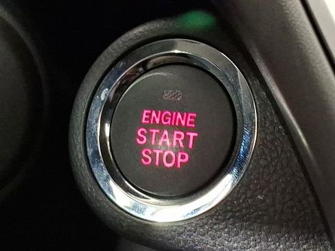 Used 2024 Subaru Crosstrek 2.0i Premium AWD/4WD image 21
