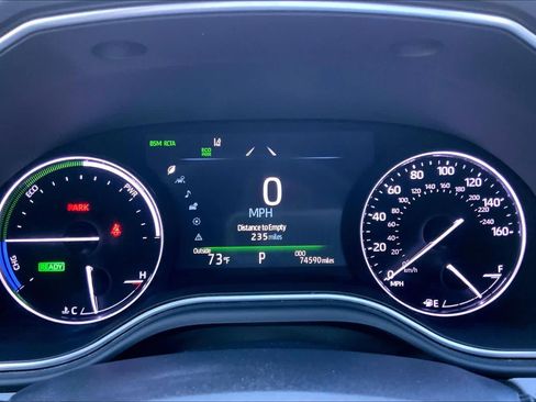 Used 2019 Toyota Avalon Limited FWD image 25