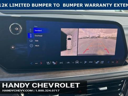 Certified 2025 Chevrolet Suburban High Country AWD/4WD image 29