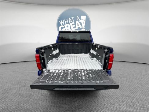 Certified 2025 Toyota Tacoma SR5 image 24