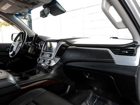 Used 2018 GMC Yukon SLT w/ Open Road Package image 10