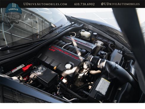 Used 2006 Chevrolet Corvette Coupe w/ Preferred Equipment Group RWD image 42
