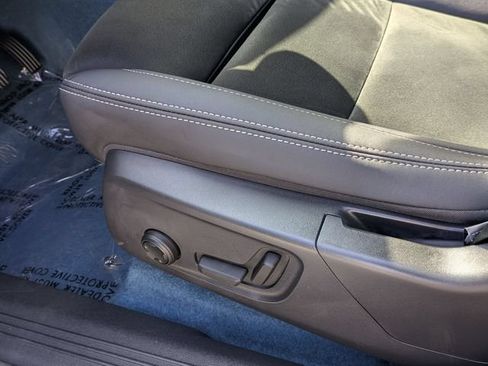 Certified 2023 Volvo XC40 Recharge Plus AWD/4WD image 14