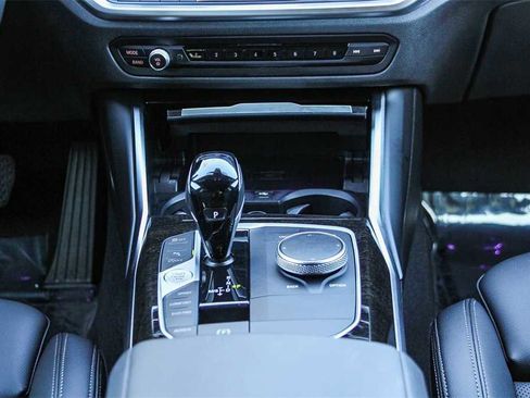 Used 2022 BMW 330i Sedan w/ Premium Package 2 image 13