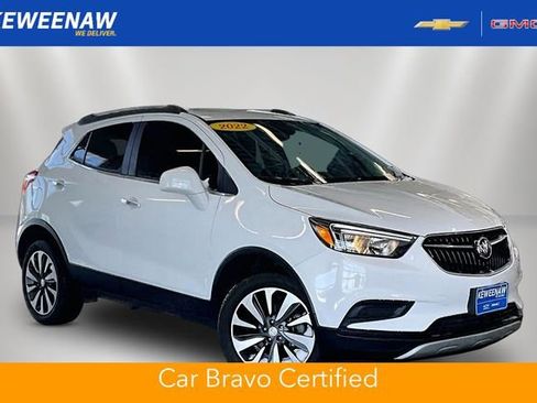 Used 2022 Buick Encore Preferred AWD/4WD image 1