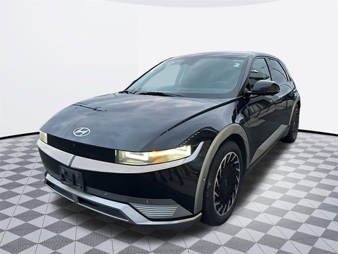 Used 2022 Hyundai Ioniq 5 Limited w/ Cargo Package image 7