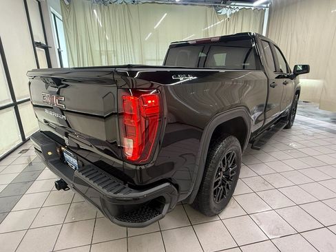 Certified 2023 GMC Sierra 1500 Pro w/ Graphite Edition image 5