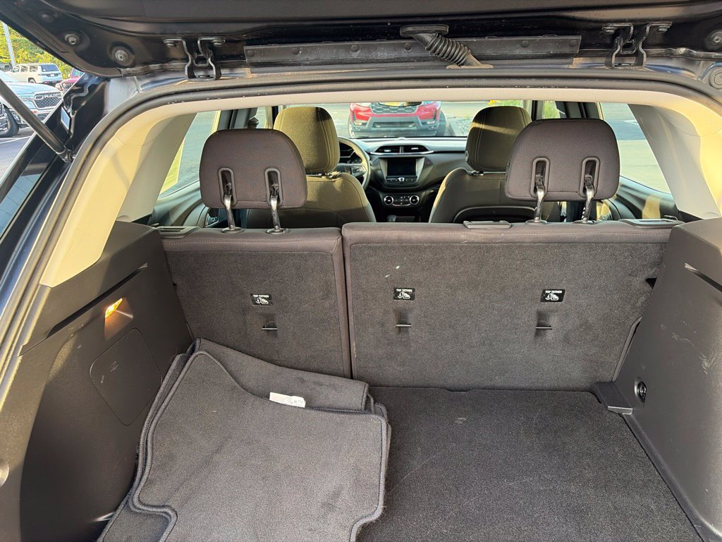 Used 2021 Chevrolet TrailBlazer LS AWD/4WD image 14
