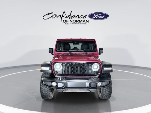 Used 2024 Jeep Wrangler Unlimited Sport AWD/4WD image 2