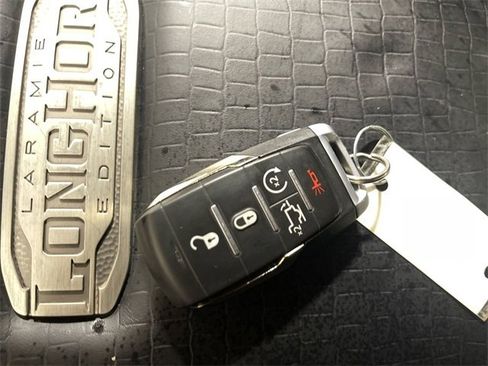 Certified 2019 RAM 1500 Limited image 21