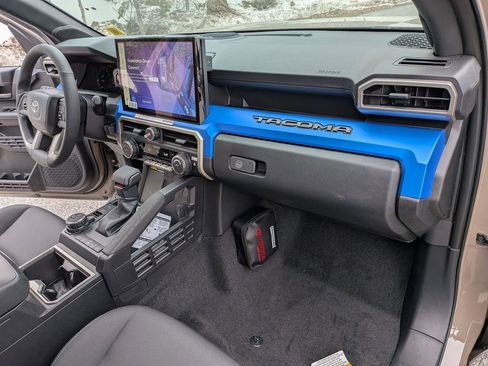 New 2026 Toyota Tacoma TRD Off-Road AWD/4WD image 23