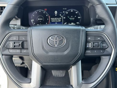 New 2026 Toyota 4Runner TRD Off-Road AWD/4WD image 21
