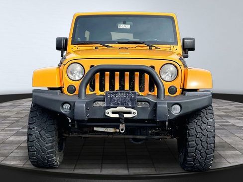 Used 2012 Jeep Wrangler Unlimited Rubicon w/ Dual Top Group image 3