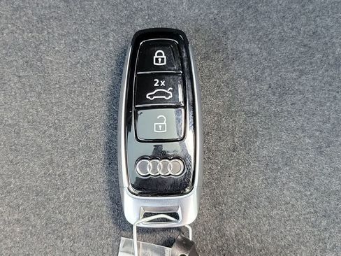 New 2026 Audi SQ7 Prestige AWD/4WD image 28