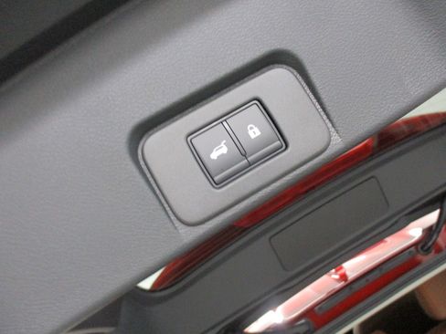 New 2026 Nissan Rogue Platinum w/ Platinum Premium Package image 12