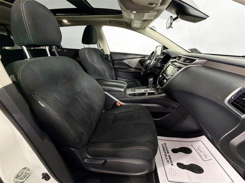 Used 2020 Nissan Murano SV image 28