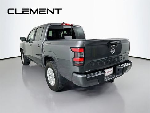 Used 2024 Nissan Frontier SV w/ SV Convenience Package AWD/4WD image 10