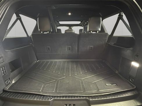 Used 2021 Ford Expedition Max Limited image 45