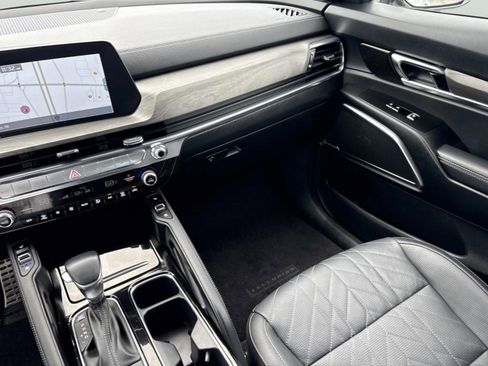Used 2024 Kia Telluride SX Prestige X-Pro AWD/4WD image 12