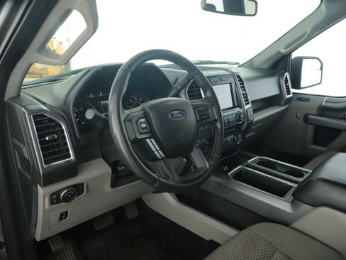 Used 2016 Ford F150 XLT w/ Equipment Group 302A Luxury image 18