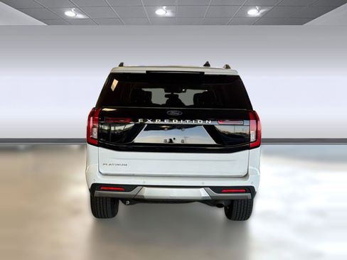 Certified 2025 Ford Expedition Platinum AWD/4WD image 10