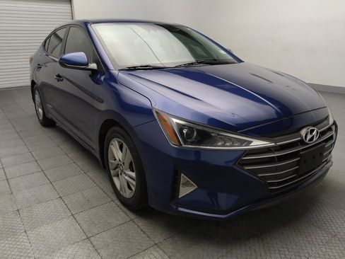 Used 2020 Hyundai Elantra SEL w/ Winter Weather Package FWD image 13