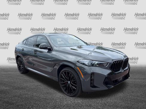 Used 2026 BMW X6 xDrive40i AWD/4WD image 2