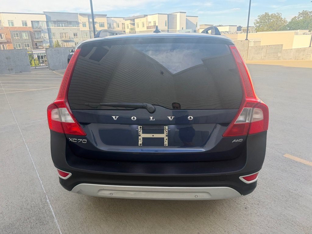 Used 2011 Volvo XC70 3.2 AWD/4WD image 4
