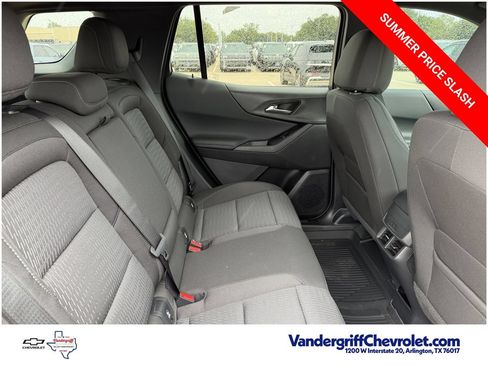 New 2027 Chevrolet Equinox LT FWD image 26