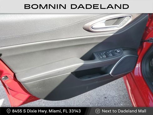 Used 2022 Alfa Romeo Giulia Ti image 14