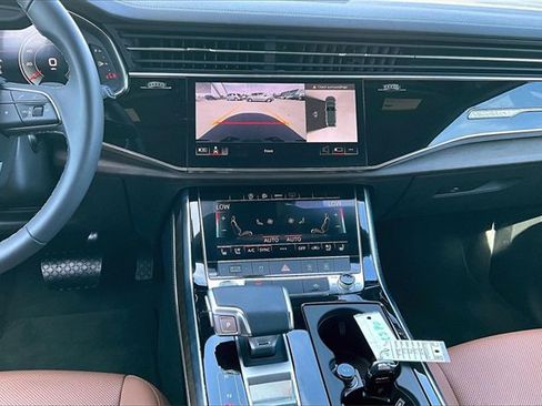 Used 2025 Audi Q7 2.0T Premium Plus w/ Premium Plus Package image 6