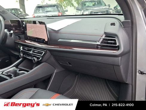 Certified 2024 Chevrolet Traverse RS w/ LPO, Floor Liner Package image 33