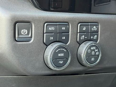 Used 2024 Chevrolet Silverado 1500 ZR2 w/ ZR2 Bison Edition image 24