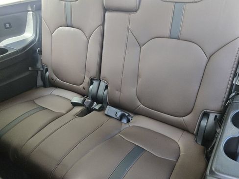 Used 2023 Honda Pilot Elite image 14