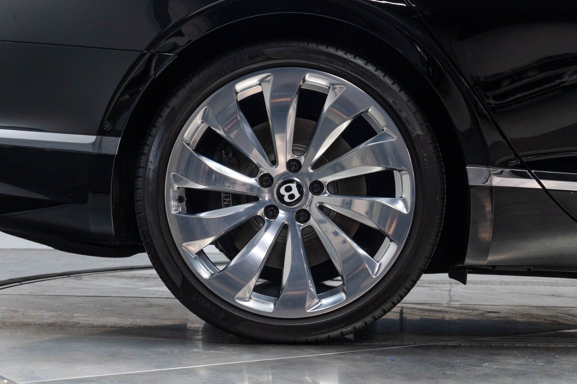 Used 2020 Bentley Flying Spur W12 AWD/4WD image 44