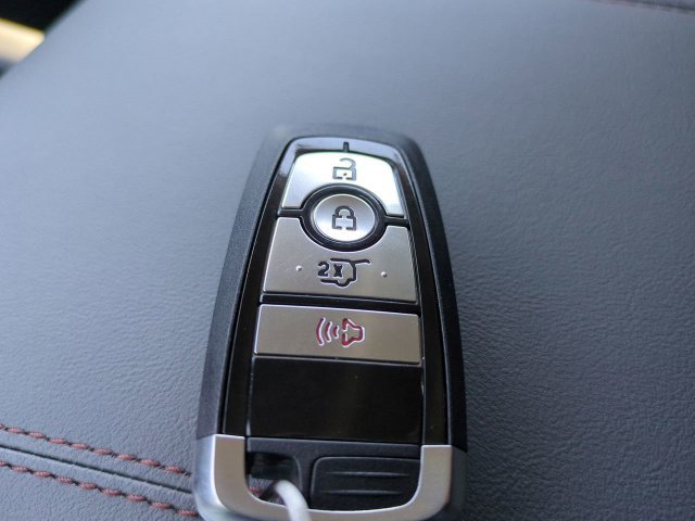 New 2026 Ford Explorer Active RWD image 32