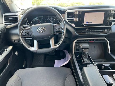 Used 2022 Toyota Tundra SR5 RWD image 8